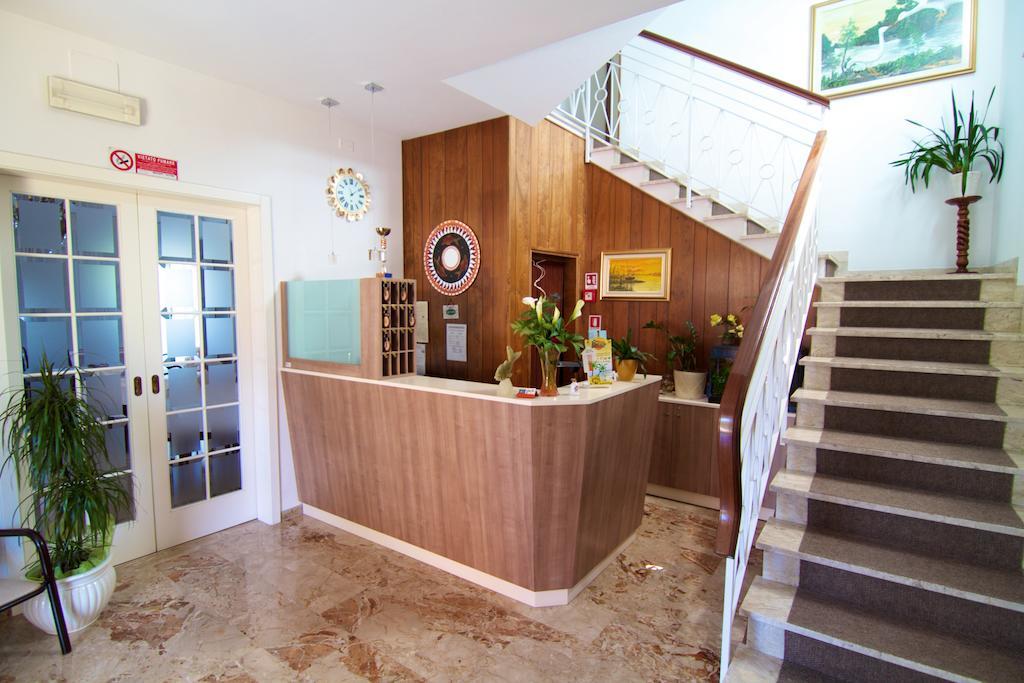 ריצ'יונה Hotel Villa Tua מראה חיצוני תמונה