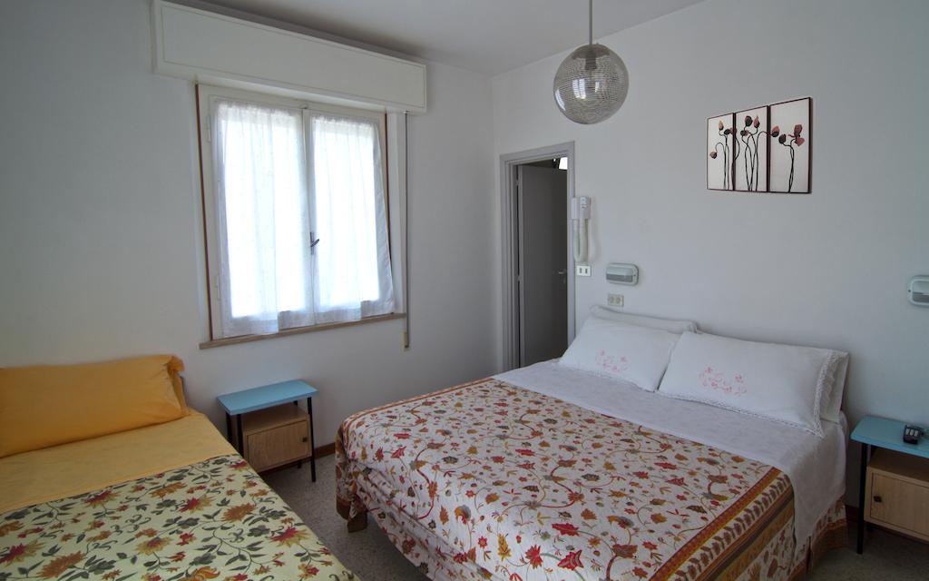 ריצ'יונה Hotel Villa Tua חדר תמונה